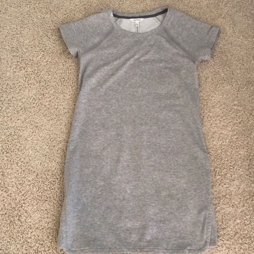 Athleta t-shirt Dress